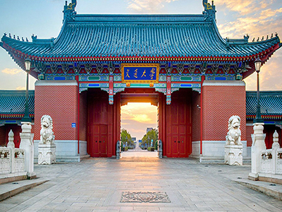 上海（hǎi）大學中小學校（xiào）園單位LED護眼教室燈/LED黑板燈/節能燈改（gǎi）造案例