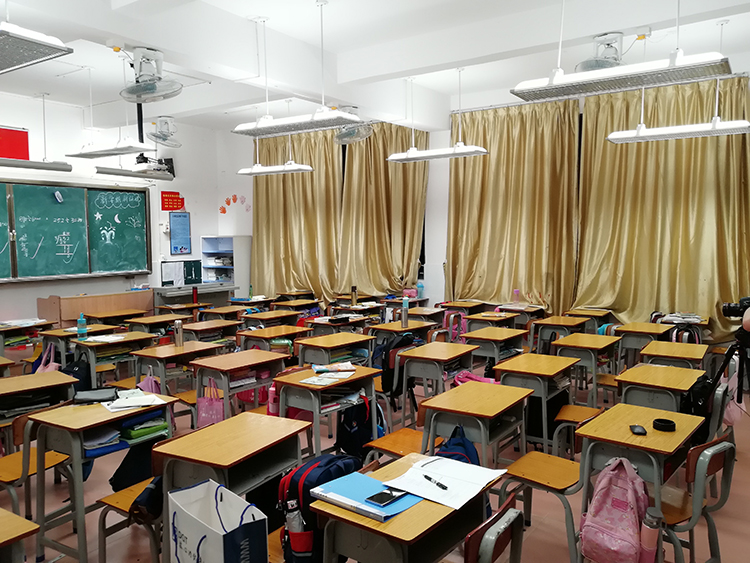 智慧教室場景選擇裝修(xiū)效果圖