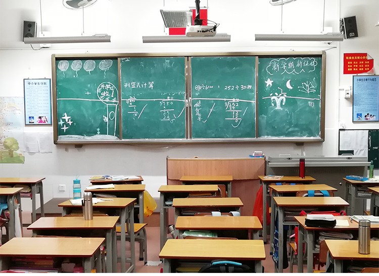 2021國標LED專用（yòng）教室（shì）護眼燈的優勢