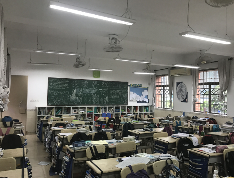 中（zhōng）小學（xué）教室（shì）照燈明存在哪些問題？